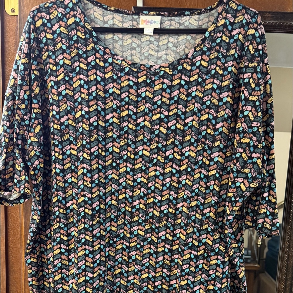 LuLaRoe Multicolor Patterned Fabric Top